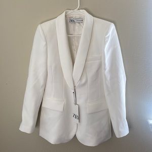 BLAZER WITH TUXEDO COLLAR